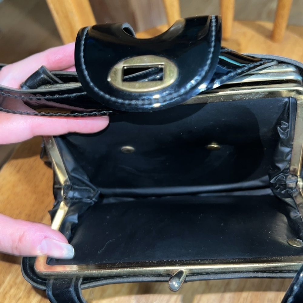 Vintage 70’s Elegant Black Mini Handbag - Picture 5 of 6